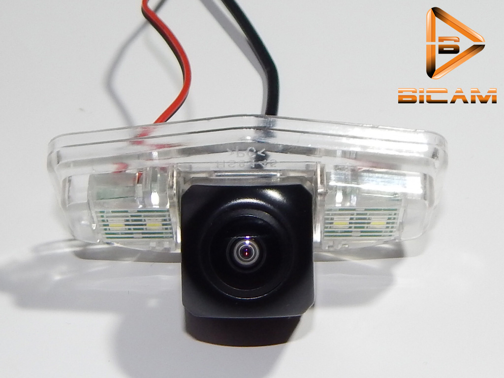 Камера заднего вида Bicam (F004) для Honda Civic 4D VIII 2006-2012г