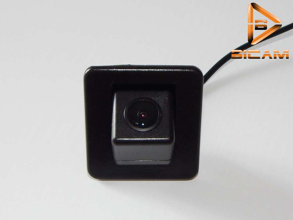 Камера заднего вида Bicam (E065) для Hyundai Elantra 2011-2015г
