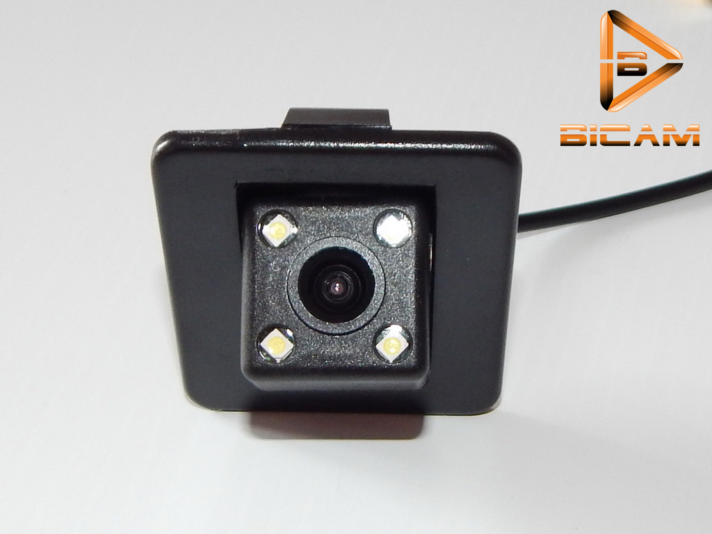 Камера заднего вида Bicam (С065) для Kia Cerato 2013-2018г