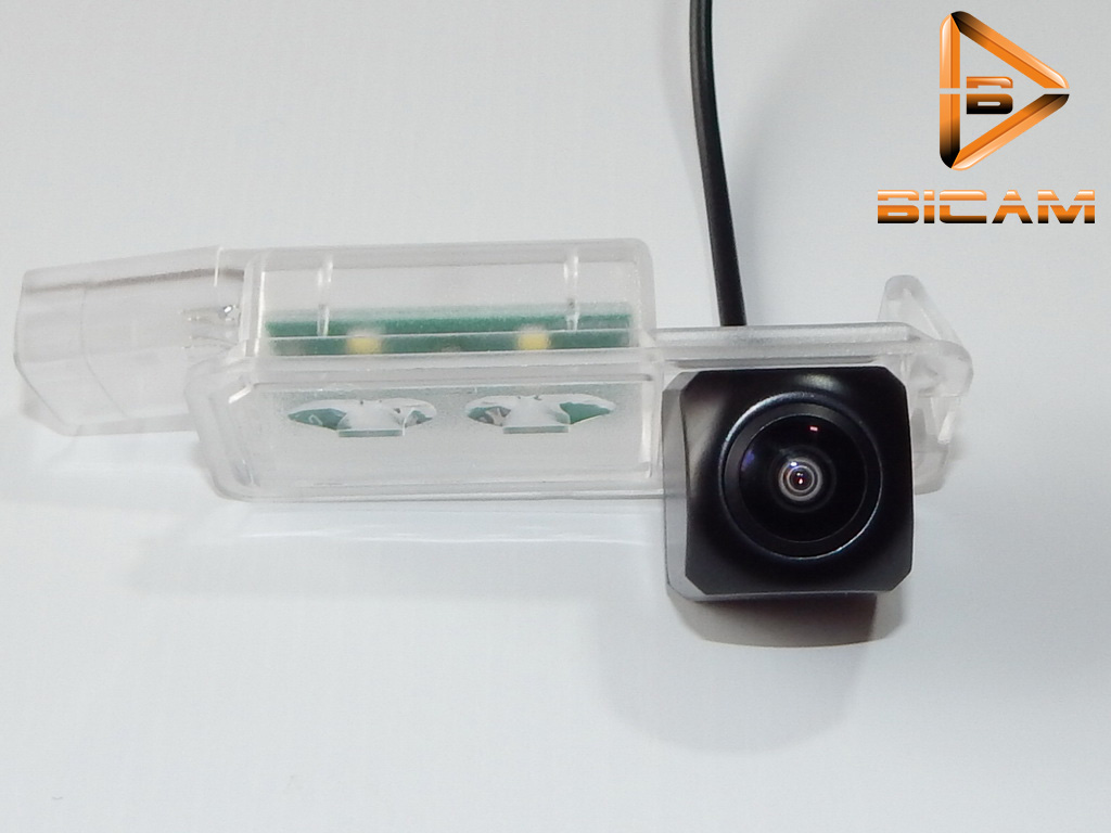 Камера заднего вида Bicam (F035) для Volkswagen Amarok 2010г+