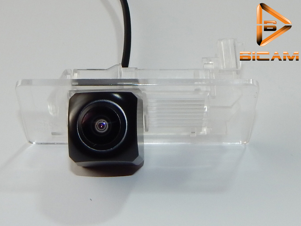 Камера заднего вида Bicam (F001) для Volkswagen Polo (седан) дорестайл 2011-2015г