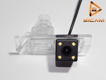 Камера заднего вида Bicam (C051) для Hyundai I30 wagon 2012г+