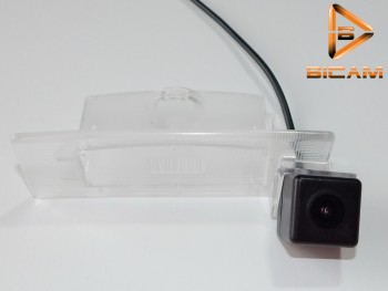 Камера заднего вида Bicam (B022) для Kia Sportage (2016-н.в.) рестайлинг