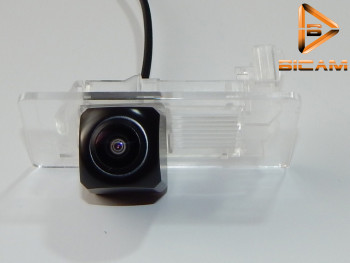Камера заднего вида Bicam (F001) для Volkswagen Touareg II дорестайл 2011-2014г