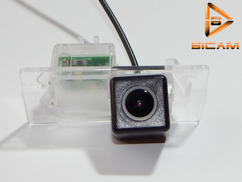 Камера заднего вида Bicam (E002) для Volkswagen Jetta VI 2011-2020г
