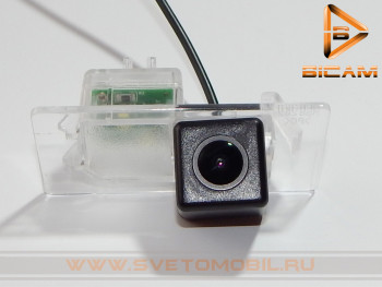 Камера заднего вида Bicam (E002) для Volkswagen Jetta VII 2020-2022г
