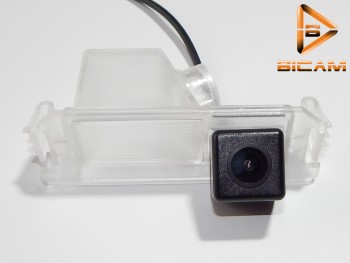 Камера заднего вида Bicam (B018) для Hyundai i30 I поколение (2007-2011г)