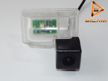 Камера заднего вида Bicam (B062) для Mazda CX-5 2019-2022г